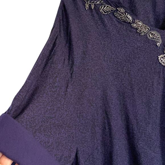 LIZ & Me CATHERINES Royal Purple Blouse with V Neck Design - Picture 3 of 7